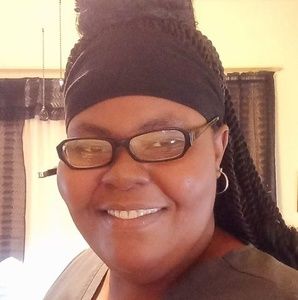 Meet your Posher, Shayla